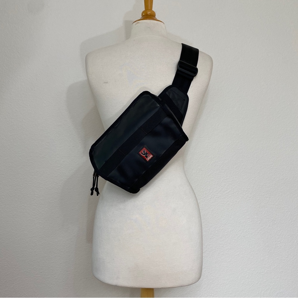 Chrome Industries Unisex Black Niko Camera Sling Fanny Waist Bag